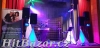 Dj + zpěvačka ,hudební skupina,tanec v mlze - 3