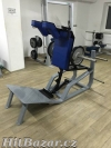 V squat machine - 4