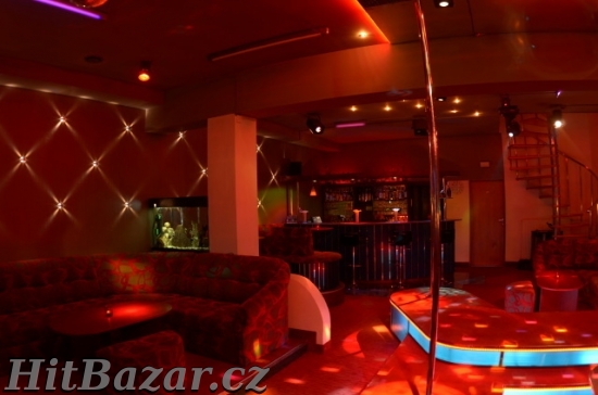 Noční klub v Brně příjme dívky