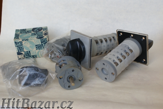 Stavebnicové vipinače, přepinače, 16A až 6 poloh