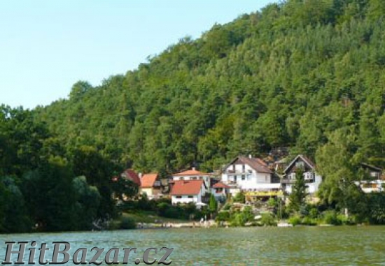 Stavební pozemek u Máchova jezera - St. Splavy