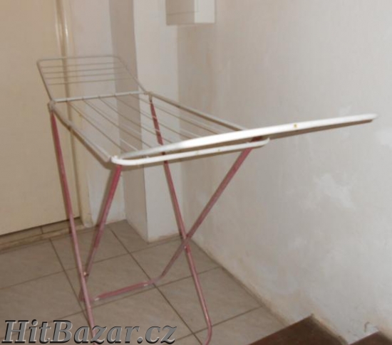 Stojan na sušení prádle
